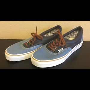 VANS Men’s Shoes Size 7.5 NWOT